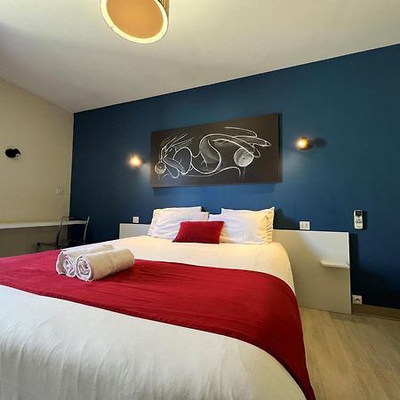Brit Hotel Du Parc Niort Centre-Parking Gratuit المظهر الخارجي الصورة