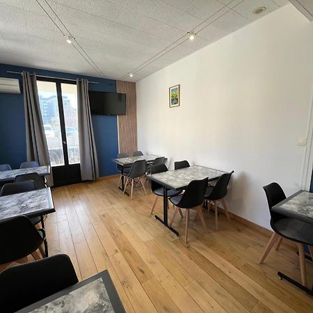 Brit Hotel Du Parc Niort Centre-Parking Gratuit المظهر الخارجي الصورة