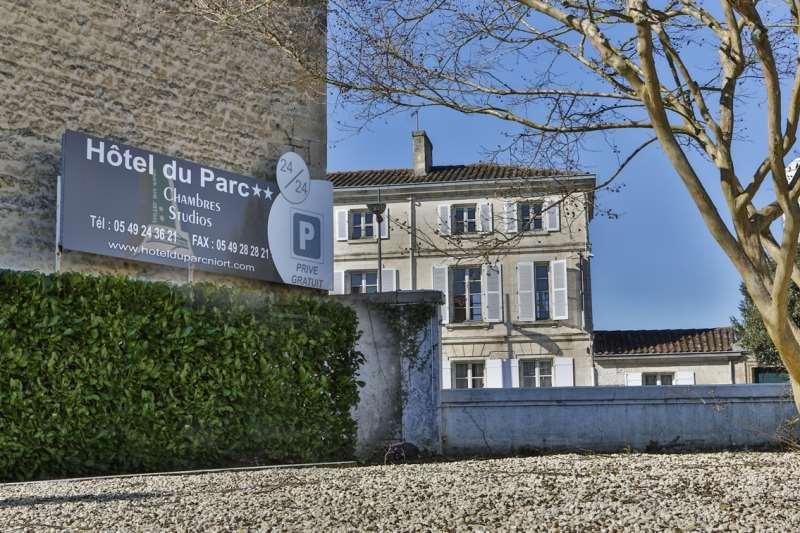 Brit Hotel Du Parc Niort Centre-Parking Gratuit المظهر الخارجي الصورة