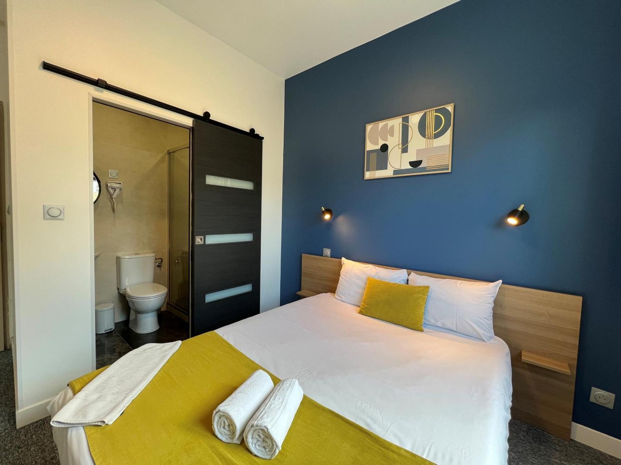 Brit Hotel Du Parc Niort Centre-Parking Gratuit المظهر الخارجي الصورة
